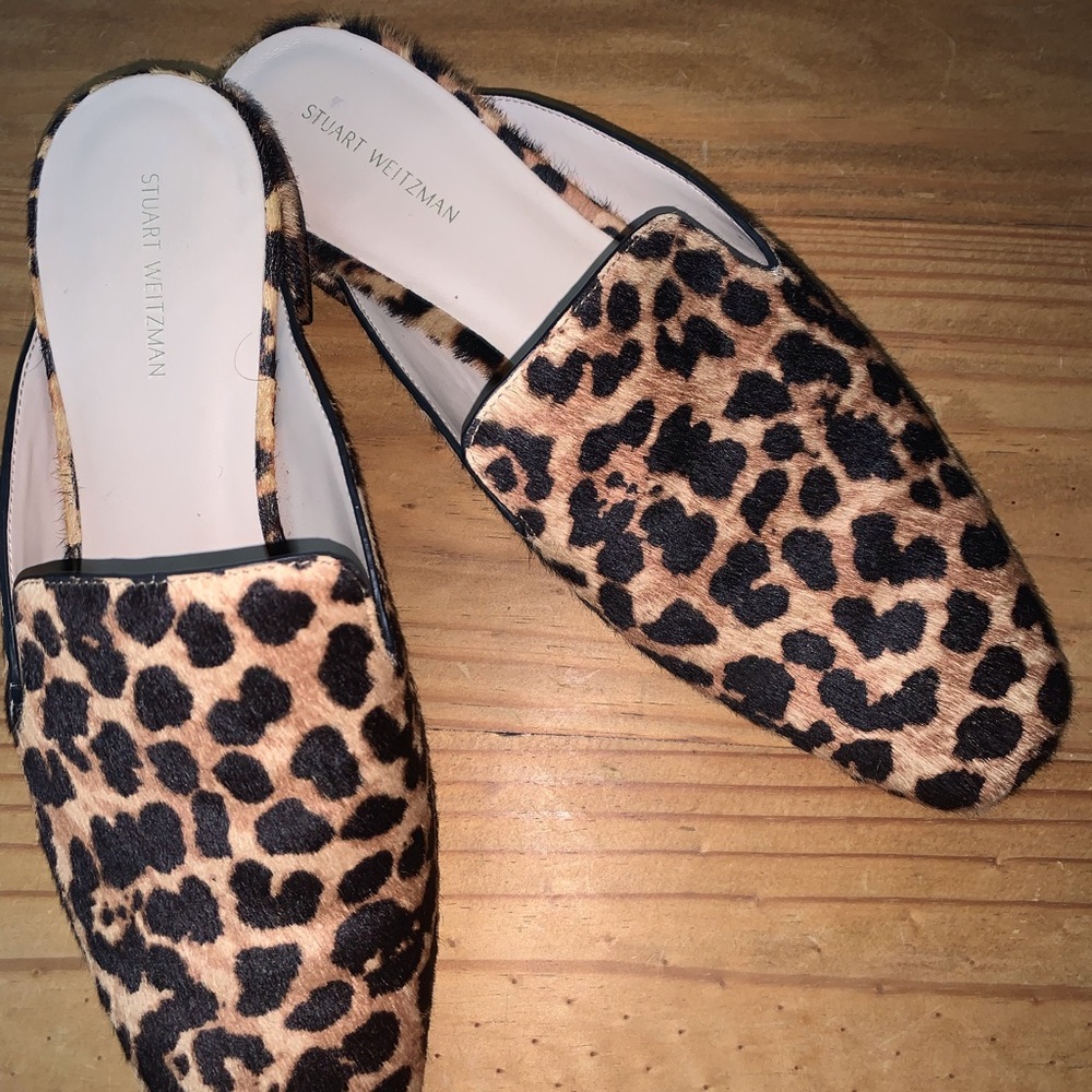 Stuart Weitzman Leopard Print Slip-On Mules - Tan/Black